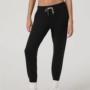 Vuori Black Performance Jogger